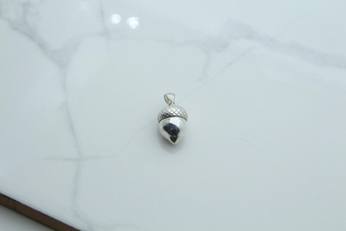 Acorn Urn Necklace – 925 Sterling Silver Memorial Keepsake Pendant (13.5 mm)