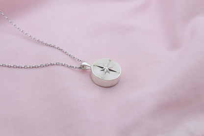 Compass Urn Necklace – 925 Sterling Silver Round Memorial Ash Pendant (15 mm)