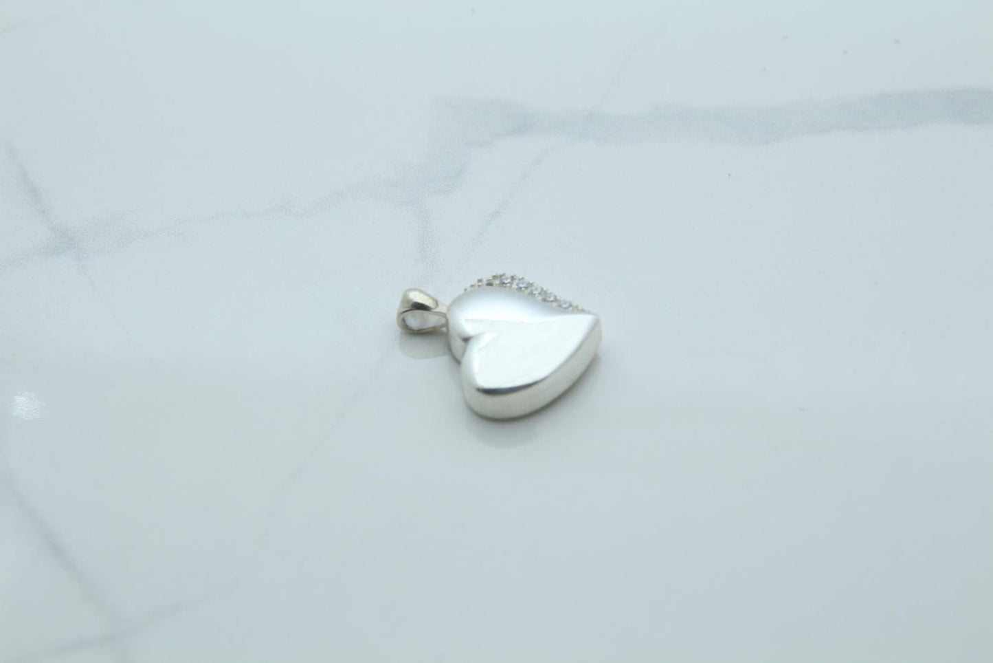 Heart Urn Necklace – 925 Sterling Silver Memorial Ash Pendant (15 mm) – Personalized Engraving Available