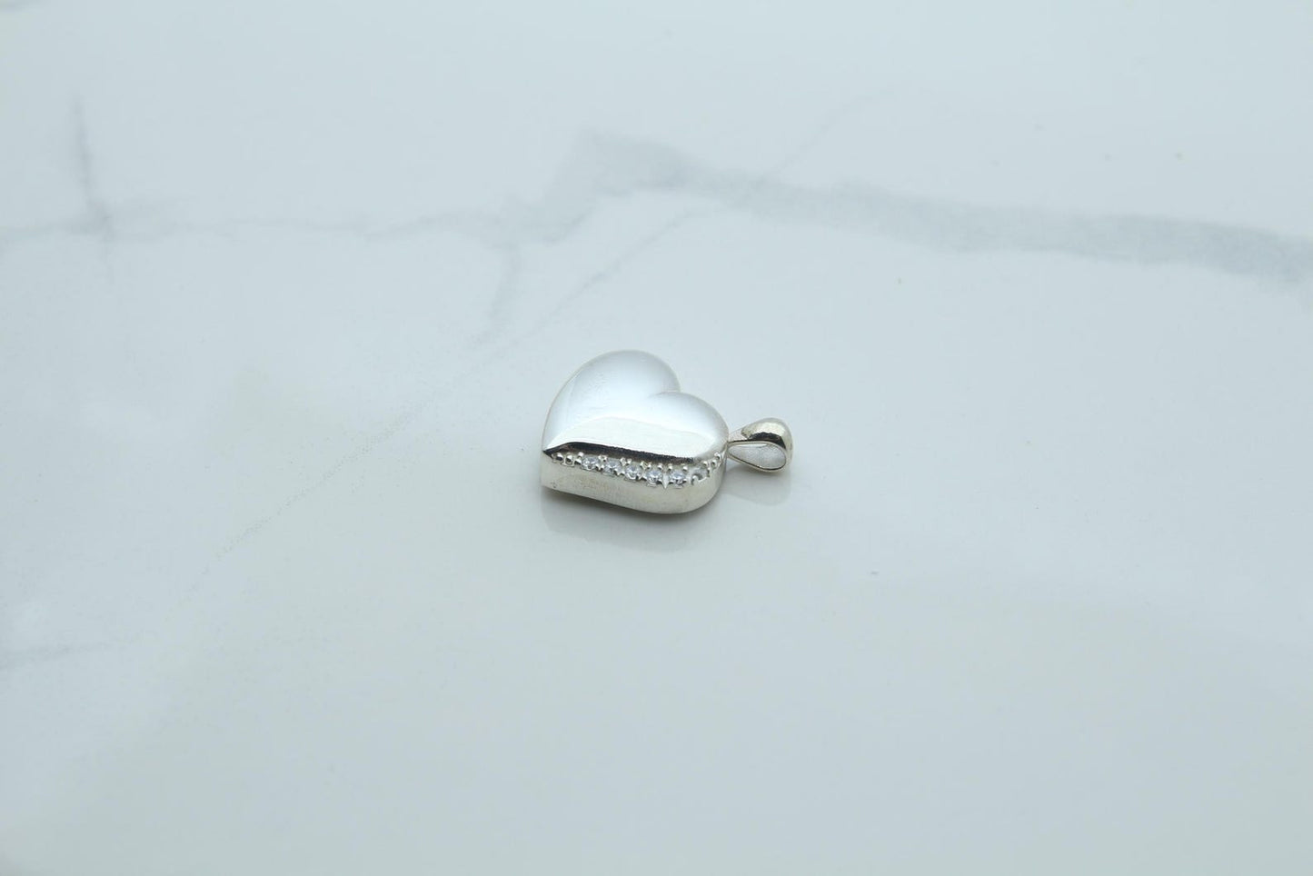 Heart Urn Necklace – 925 Sterling Silver Memorial Ash Pendant (15 mm) – Personalized Engraving Available