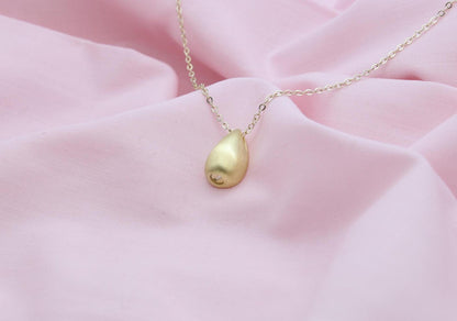Elegant Teardrop Memorial Urn Necklace – 925 Sterling Silver Ash Holder Pendant – Custom Engraving Available