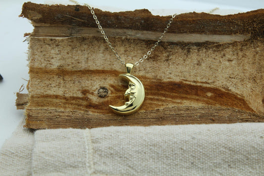 Lunar Muse Memorial Urn Necklace – 925 Sterling Silver Ash Pendant with Optional Engraving (16.5 mm)
