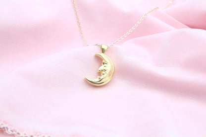 Lunar Muse Memorial Urn Necklace – 925 Sterling Silver Ash Pendant with Optional Engraving (16.5 mm)