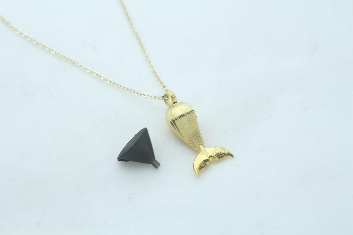 Whale Spirit Memorial Urn Necklace – 925 Sterling Silver Ash Pendant with Optional Engraving (23 mm)