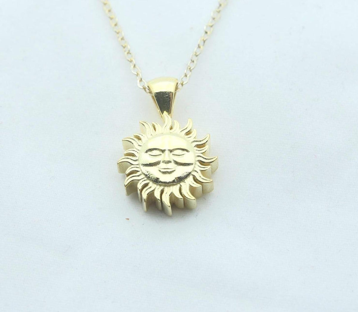 Solar Harmony Urn Necklace – 925 Sterling Silver Sun Ash Pendant with Optional Engraving (14 mm)