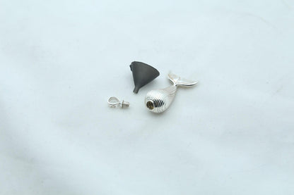 Ocean Guardian Urn Necklace – 925 Sterling Silver Ash Pendant with Optional Engraving (23 mm)