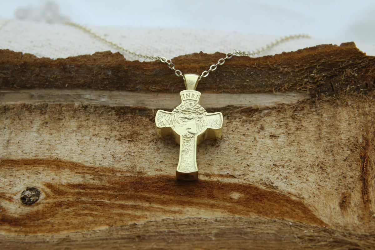 Sacred Cross Jesus Figure Urn Necklace – 925 Sterling Silver Memorial Ash Pendant (24 mm)