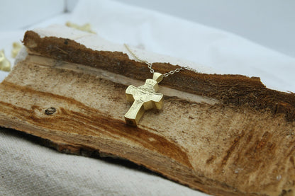 Sacred Cross Jesus Figure Urn Necklace – 925 Sterling Silver Memorial Ash Pendant (24 mm)