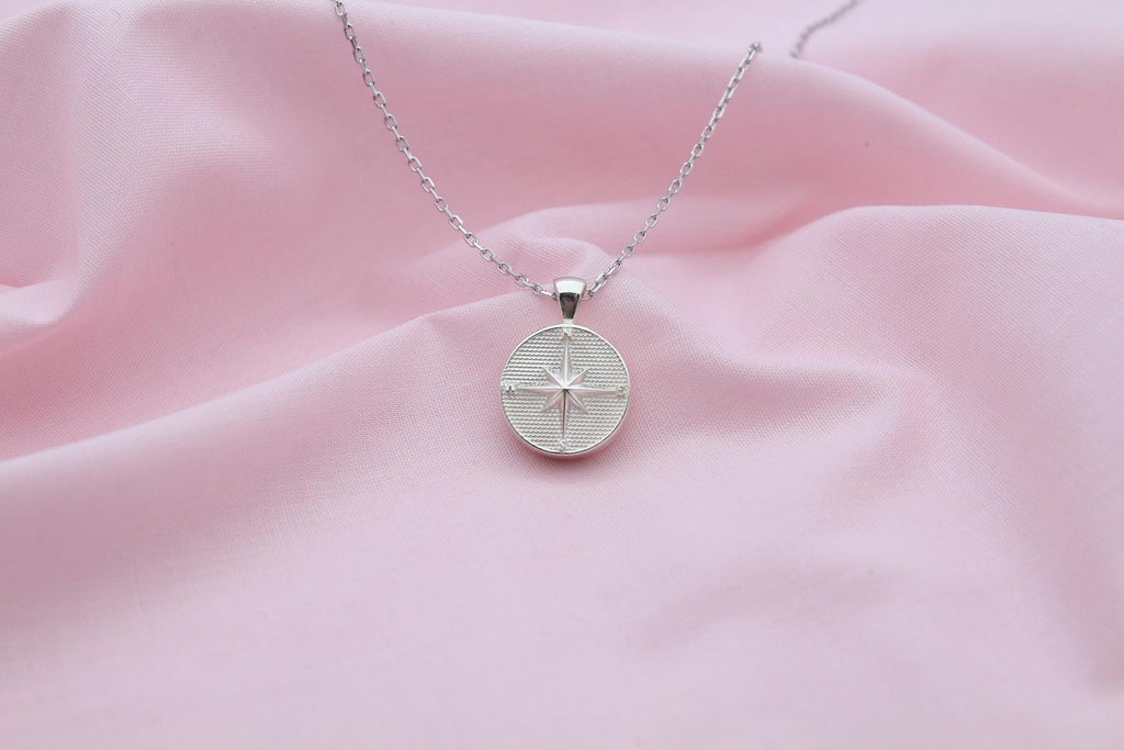Compass Urn Necklace – 925 Sterling Silver Round Memorial Ash Pendant (15 mm)