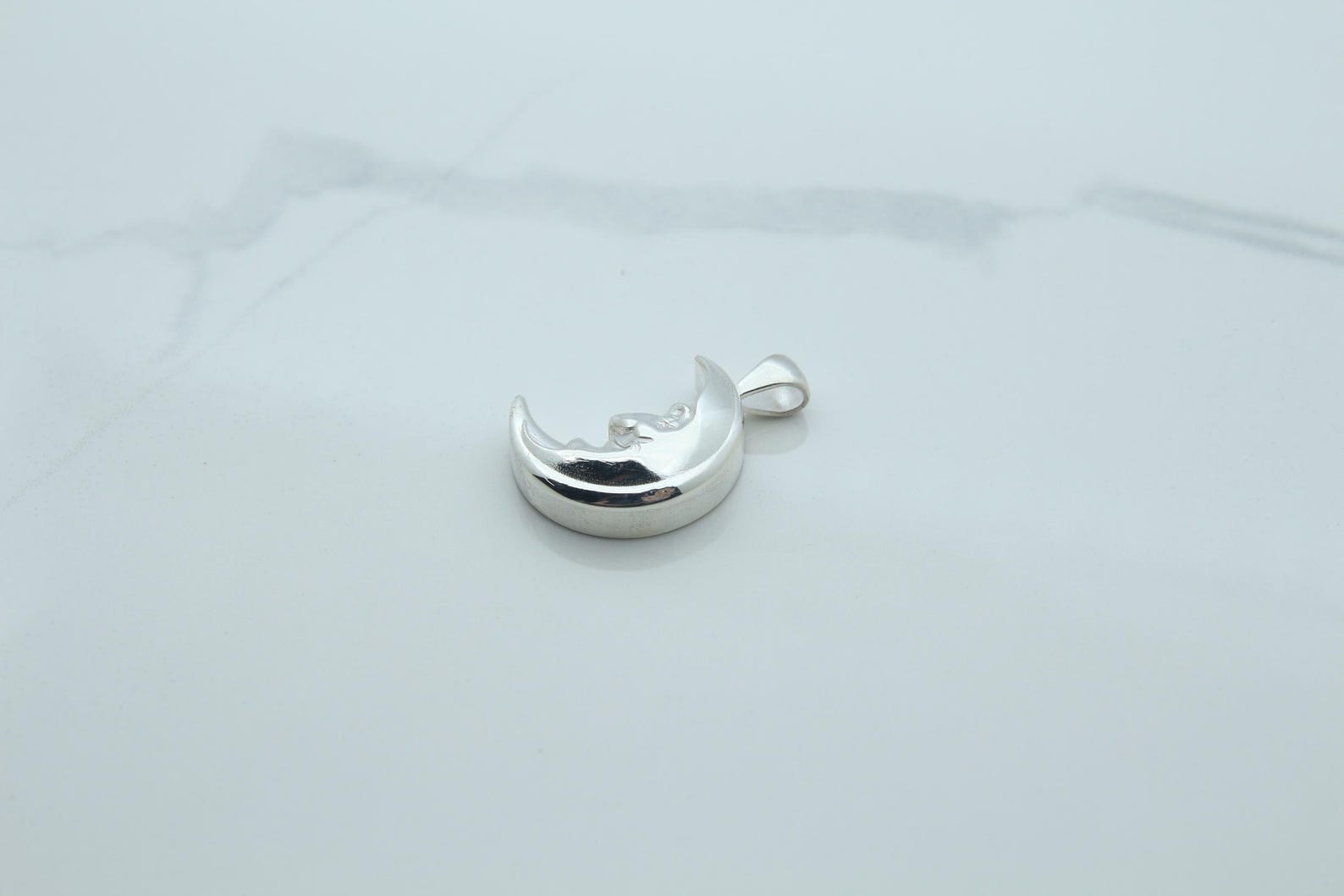 Moon Grandpa Urn Necklace – 925 Sterling Silver Memorial Ash Pendant (20 mm)