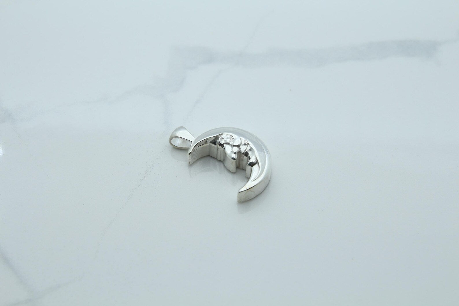 Moon Grandpa Urn Necklace – 925 Sterling Silver Memorial Ash Pendant (20 mm)