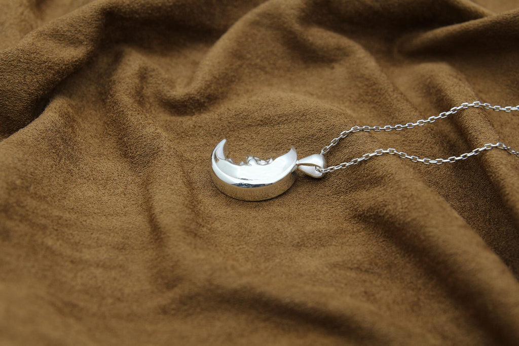 Moon Grandpa Urn Necklace – 925 Sterling Silver Memorial Ash Pendant (20 mm)