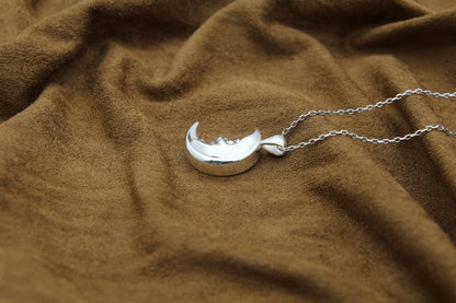 Moon Grandpa Urn Necklace – 925 Sterling Silver Memorial Ash Pendant (20 mm)