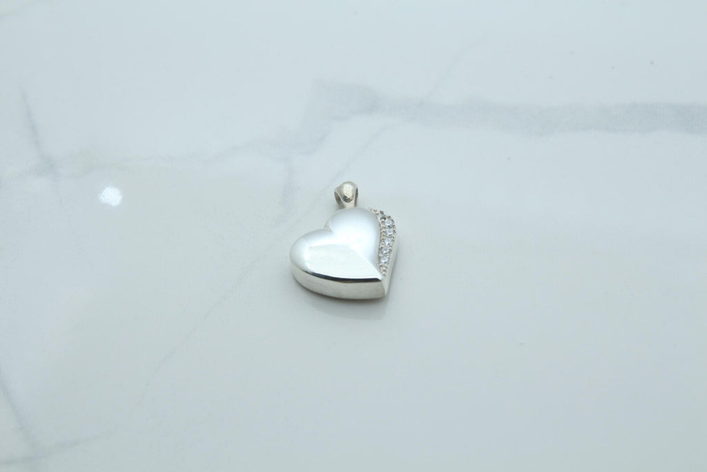 Heart Urn Necklace – 925 Sterling Silver Memorial Ash Pendant (15 mm) – Personalized Engraving Available