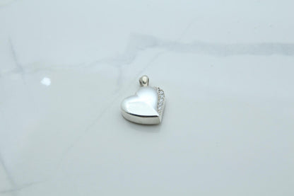 Heart Urn Necklace – 925 Sterling Silver Memorial Ash Pendant (15 mm) – Personalized Engraving Available