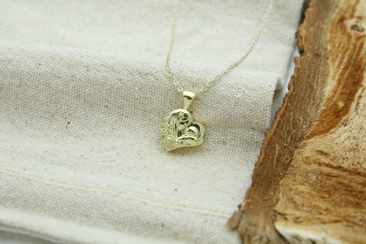 Eternal Bond Mother & Child Urn Necklace – 925 Sterling Silver Heart Ash Pendant (16 mm)
