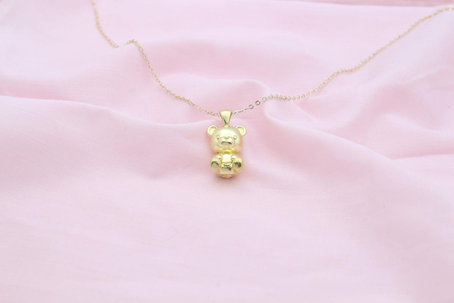 Bear Urn Necklace – 925 Sterling Silver Memorial Ash Pendant (18 mm)