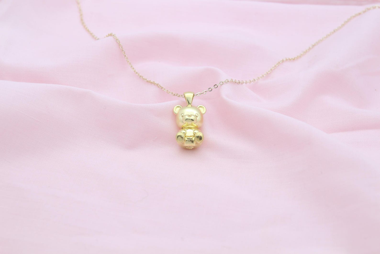 Bear Urn Necklace – 925 Sterling Silver Memorial Ash Pendant (18 mm)