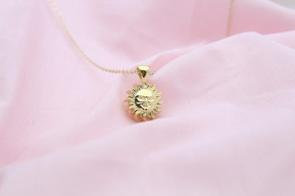 Solar Harmony Urn Necklace – 925 Sterling Silver Sun Ash Pendant with Optional Engraving (14 mm)