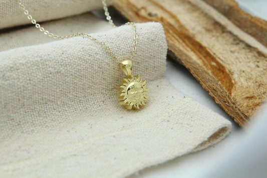 Solar Harmony Urn Necklace – 925 Sterling Silver Sun Ash Pendant with Optional Engraving (14 mm)