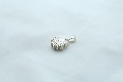 Radiant Sunfire Memorial Urn Necklace – 925 Sterling Silver Sun Ash Pendant with Optional Engraving (14 mm)