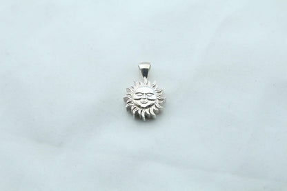 Radiant Sunfire Memorial Urn Necklace – 925 Sterling Silver Sun Ash Pendant with Optional Engraving (14 mm)