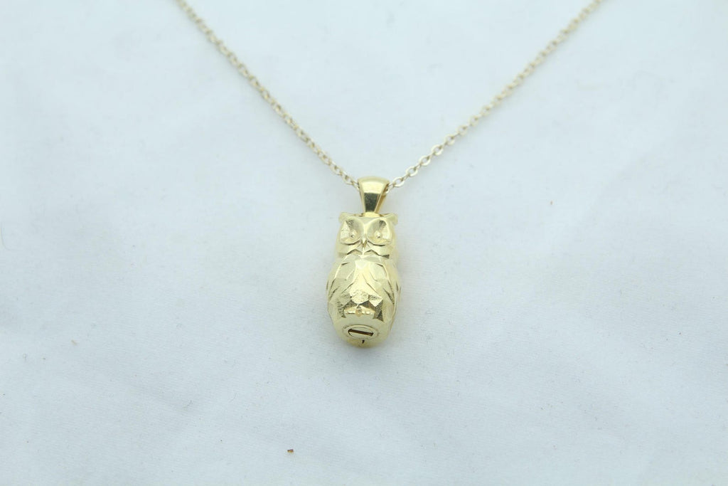 Night Guardian Owl Urn Necklace – 925 Sterling Silver Ash Pendant with Optional Engraving (17 mm)