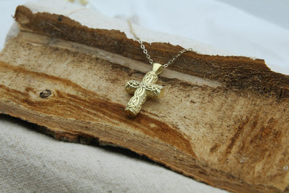 Celtic Cross Heritage Urn Necklace – 925 Sterling Silver Memorial Ash Pendant (24 mm)