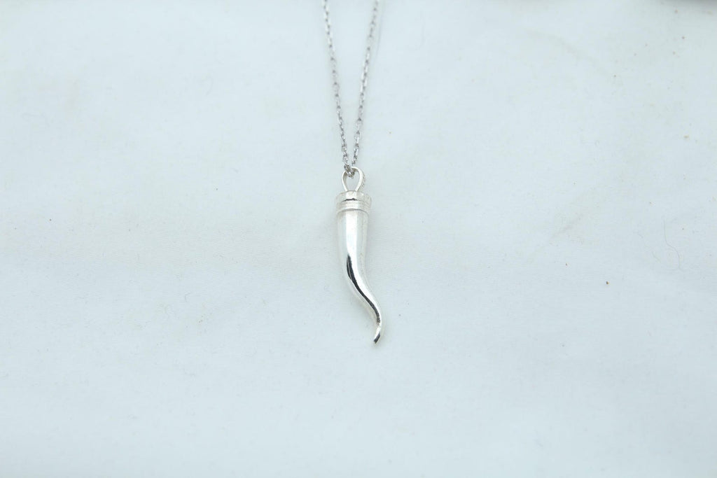 Italian Horn Cornicello Memorial Urn Necklace – 925 Sterling Silver Ash Pendant with Optional Engraving (26 mm)