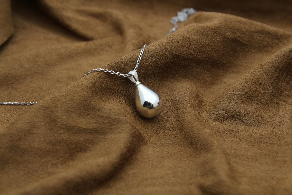 Tear Drop Urn Necklace – 925 Sterling Silver, Top-Loading Memorial Keepsake Pendant (3 Size Options)