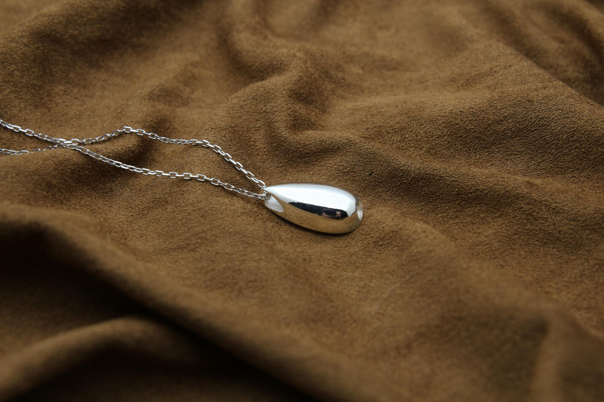 Teardrop Urn Necklace – 925 Sterling Silver Memorial Ash Pendant (16,20,26 mm)