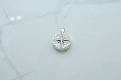 Compass Urn Necklace – 925 Sterling Silver Round Memorial Ash Pendant (15 mm)