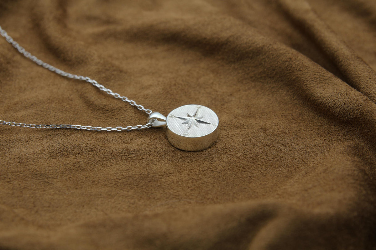 Compass Urn Necklace – 925 Sterling Silver Round Memorial Ash Pendant (15 mm)
