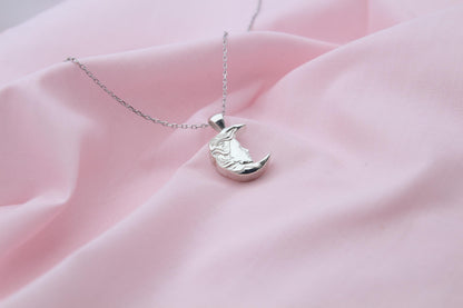 Moon Woman Silhouette Urn Necklace – 925 Sterling Silver Memorial Ash Pendant (16.5 mm)