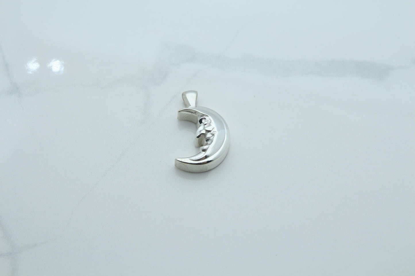 Moon Grandpa Urn Necklace – 925 Sterling Silver Memorial Ash Pendant (20 mm)