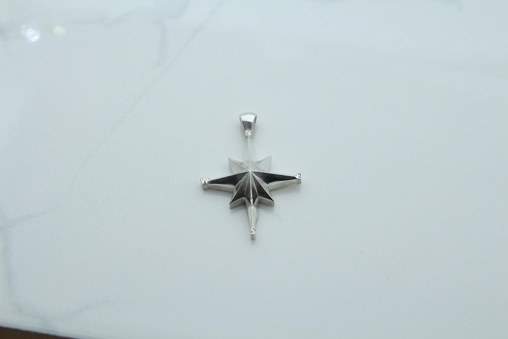 Compass Urn Necklace – 925 Sterling Silver Memorial Ash Pendant (25 mm)