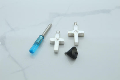 Cross Urn Necklace – 925 Sterling Silver Memorial Ash Pendant with Optional Engraving