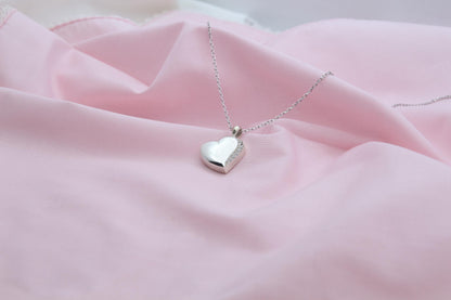 Heart Urn Necklace – 925 Sterling Silver Memorial Ash Pendant (15 mm) – Personalized Engraving Available