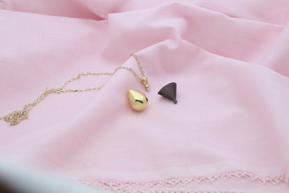 Elegant Teardrop Memorial Urn Necklace – 925 Sterling Silver Keepsake Pendant with Engraving Option (3 Sizes)