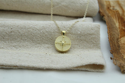 Guiding Star Compass Urn Necklace – 925 Sterling Silver Engravable Memorial Ash Pendant (15 mm)