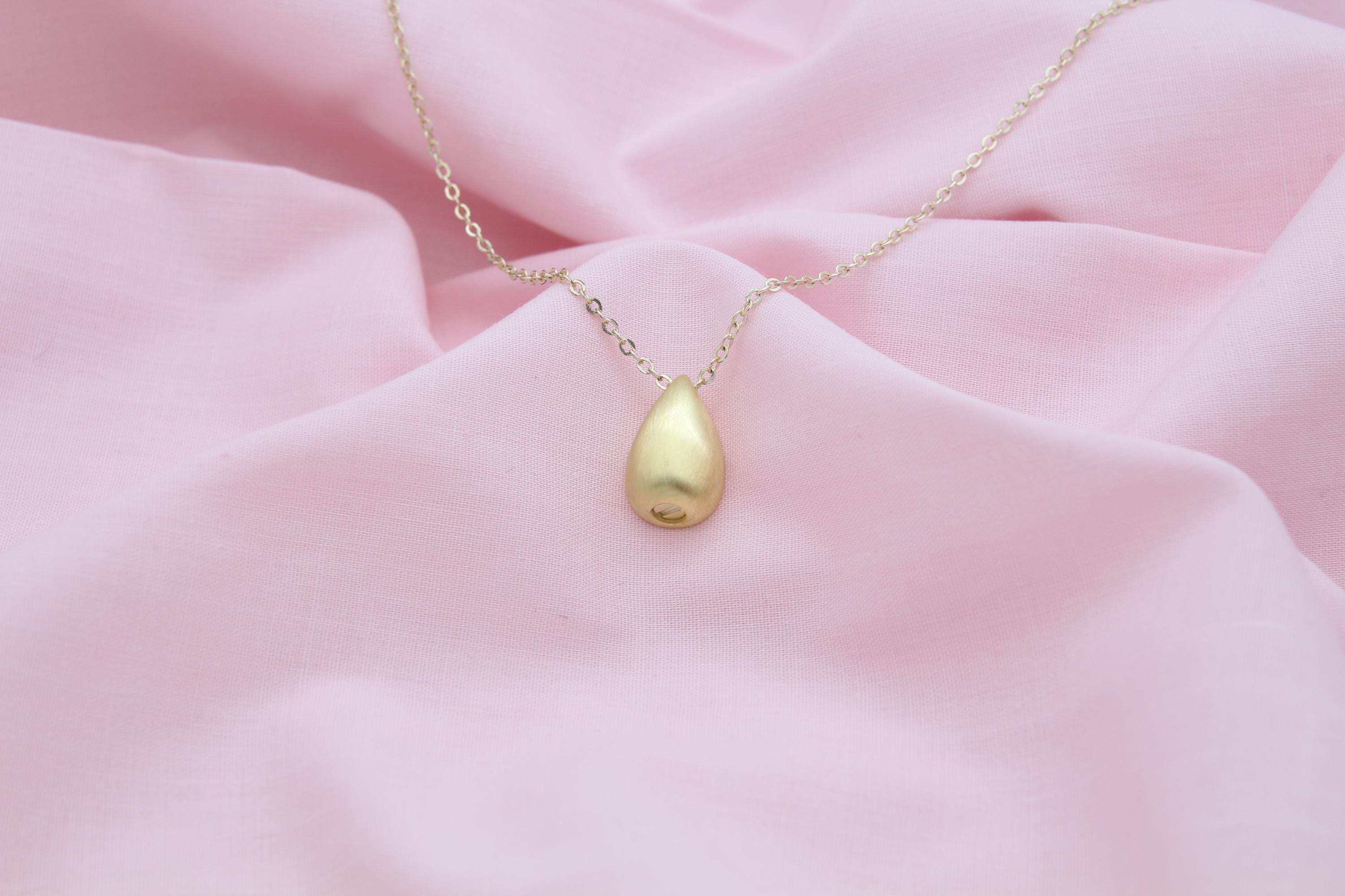 Elegant Teardrop Memorial Urn Necklace – 925 Sterling Silver Ash Holder Pendant – Custom Engraving Available