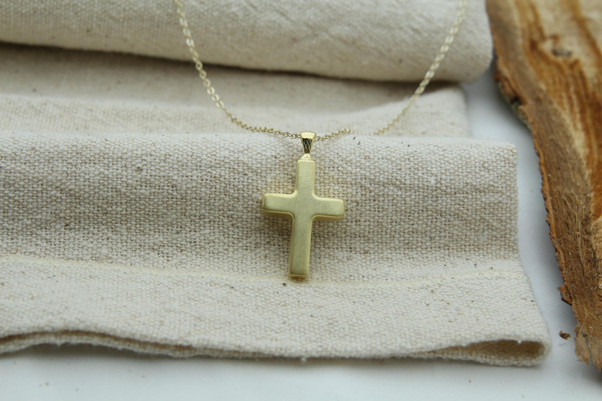 Sacred Cross Keepsake Urn Necklace – 925 Sterling Silver Ash Pendant with Optional Engraving (22 • 25 mm)