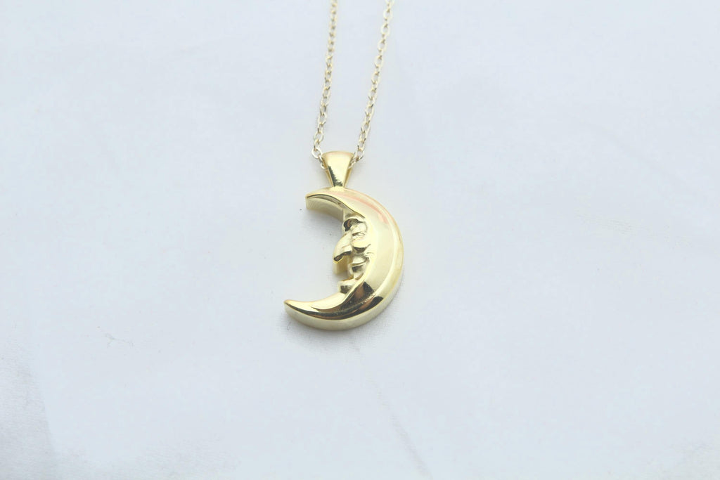 Lunar Muse Memorial Urn Necklace – 925 Sterling Silver Ash Pendant with Optional Engraving (16.5 mm)