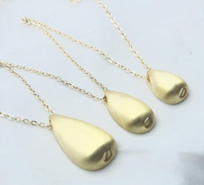 Elegant Teardrop Memorial Urn Necklace – 925 Sterling Silver Ash Holder Pendant – Custom Engraving Available