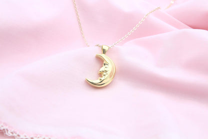 Lunar Muse Memorial Urn Necklace – 925 Sterling Silver Ash Pendant with Optional Engraving (16.5 mm)