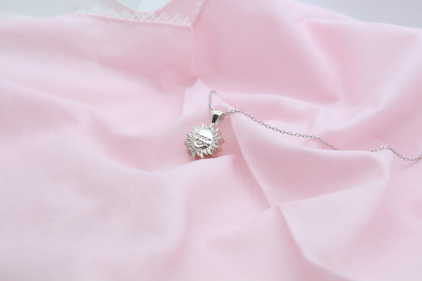 Radiant Sunfire Memorial Urn Necklace – 925 Sterling Silver Sun Ash Pendant with Optional Engraving (14 mm)