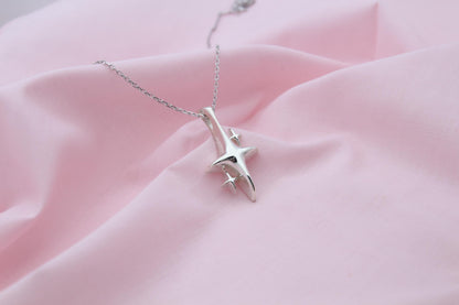 North Star Urn Necklace – 925 Sterling Silver Memorial Ash Pendant (26 mm / 32 mm)