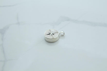 Compass Urn Necklace – 925 Sterling Silver Round Memorial Ash Pendant (15 mm)