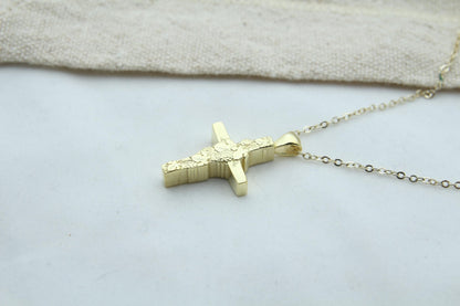 Grapevine Heritage Cross Urn Necklace – 925 Sterling Silver Ash Pendant with Optional Engraving (24 mm)