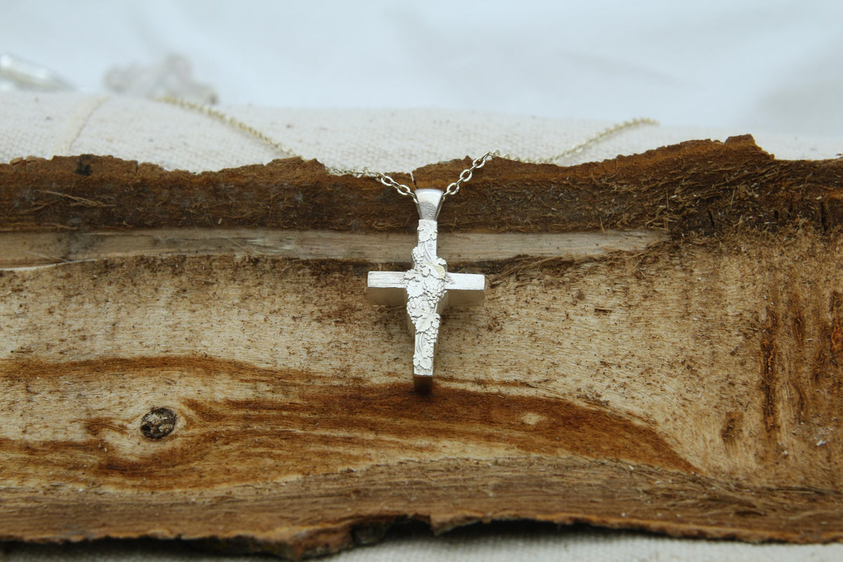 Vine Cross Memorial Urn Necklace – 925 Sterling Silver Grape Motif Ash Pendant with Optional Engraving (24 mm)